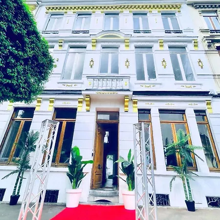 Villa Haussmaniennne 5 Avec Jardin -